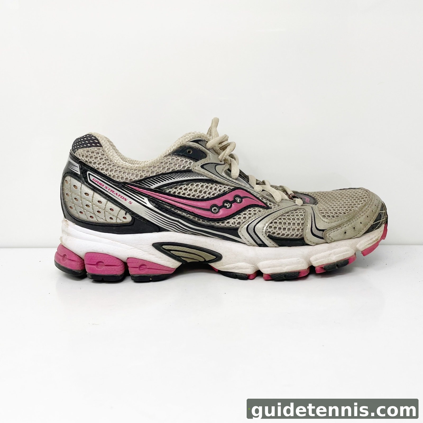 Saucony Women's Grid Stratos 5